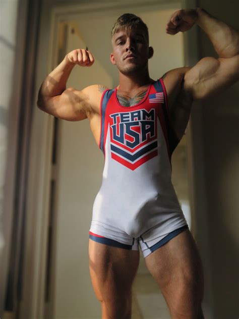 bulge spotter|Sportbulge (@Sportbulge) .